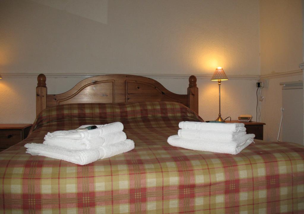 Michaelson House Hotel Barrow-in-Furness Extérieur photo