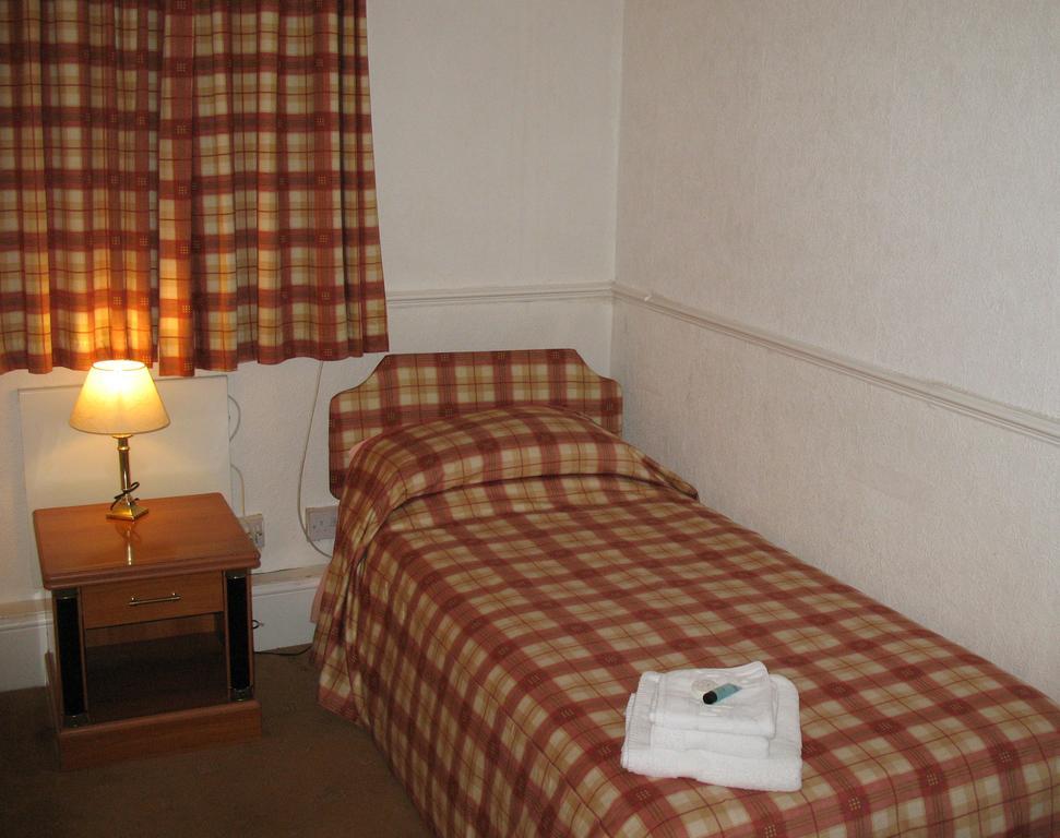 Michaelson House Hotel Barrow-in-Furness Extérieur photo