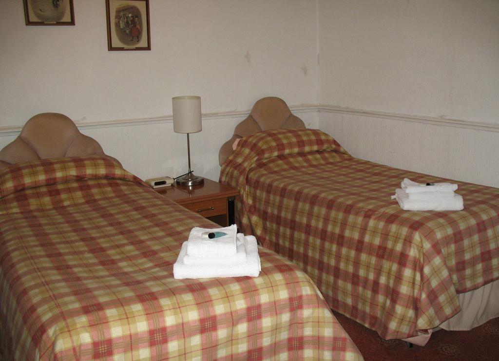 Michaelson House Hotel Barrow-in-Furness Extérieur photo